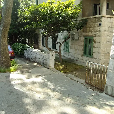 Toby Apartmán