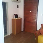 Toby Apartman *